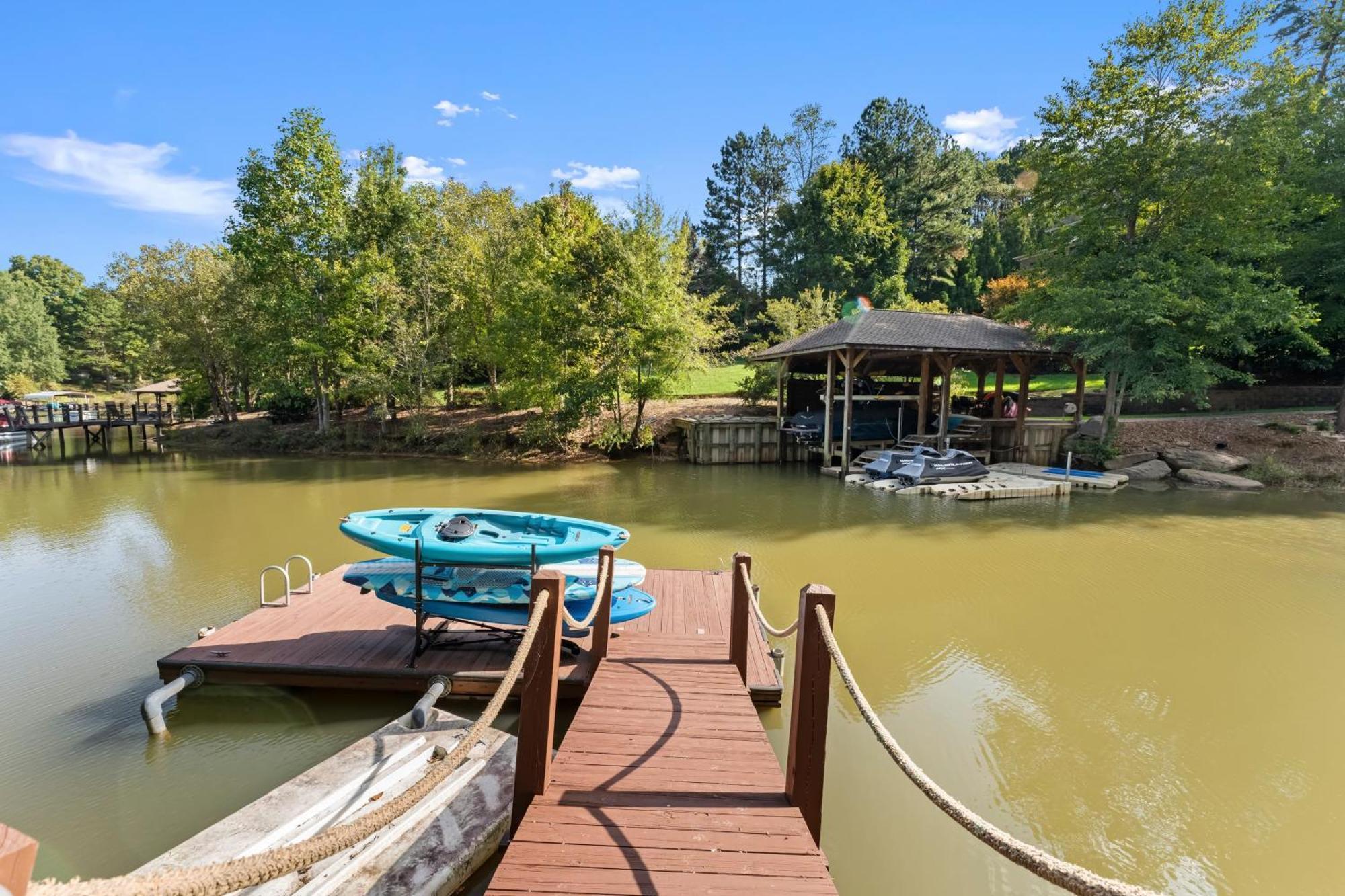Lakeside Landing By Avantstay Private Dock Mooresville Eksteriør billede